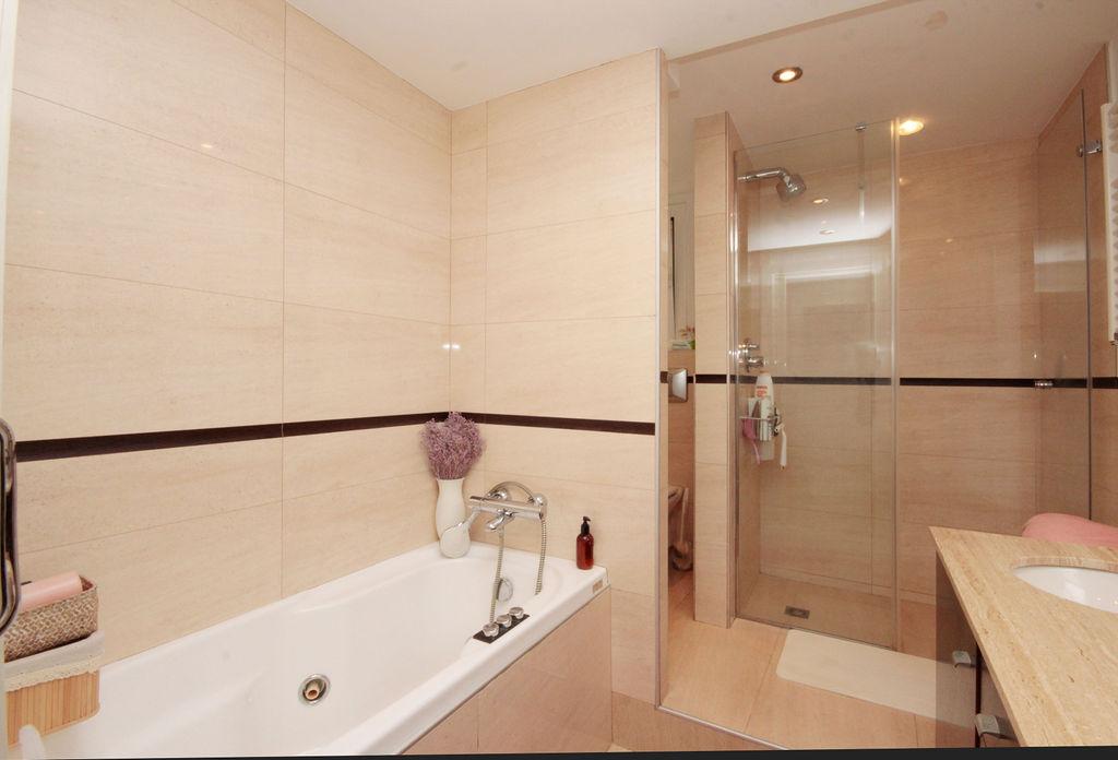 Imagen 24 Piso en venta en Barcelona / Av. Roma - Tarragona