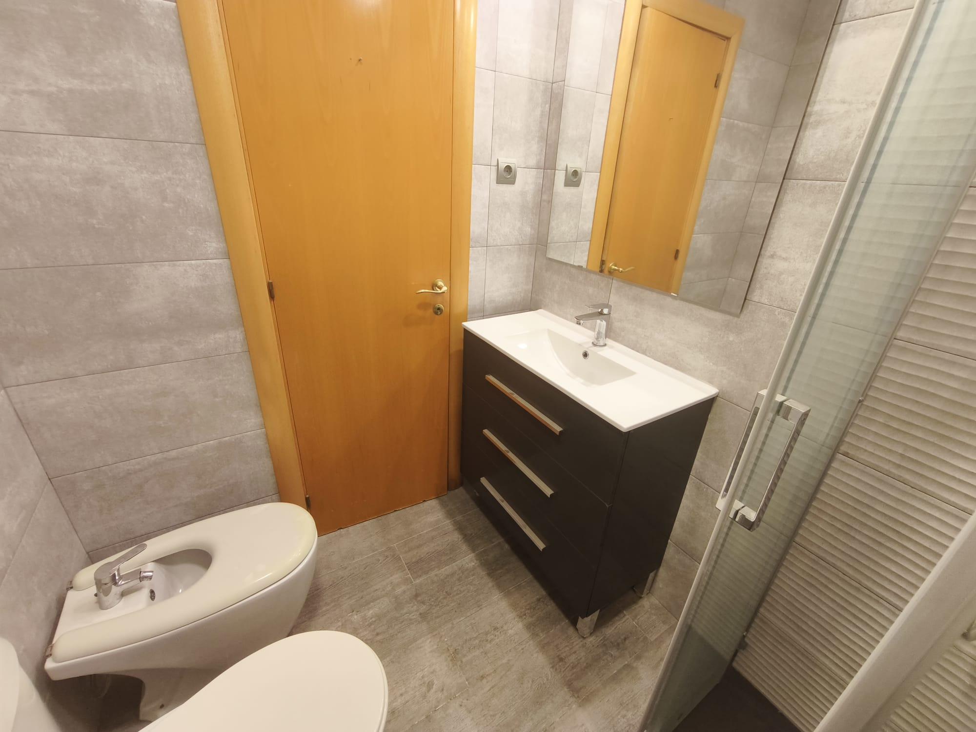 Imagen 15 Piso en venta en Barcelona / Roger de Flor - Còrsega