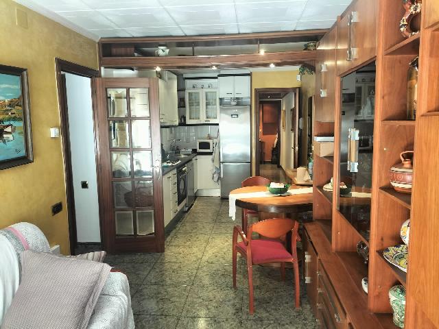Imagen 4 Inmueble 302422 - Piso en venta en Hospitalet De Llobregat (L´) / Rosselló - Riera Blanca