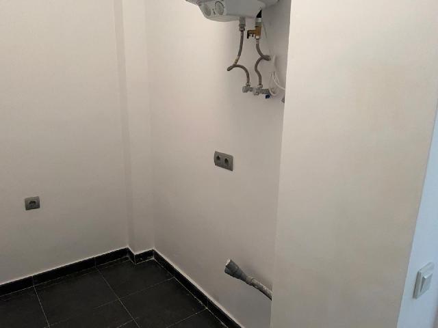 Imagen 8 Inmueble 302753 - Piso en venta en Cornellà De Llobregat / Marià Benlliure - Av. de les Flors