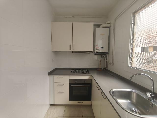 Imagen 7 Inmueble 303073 - Piso en venta en Barcelona / Gaiarre - Plaça de la Vidriera