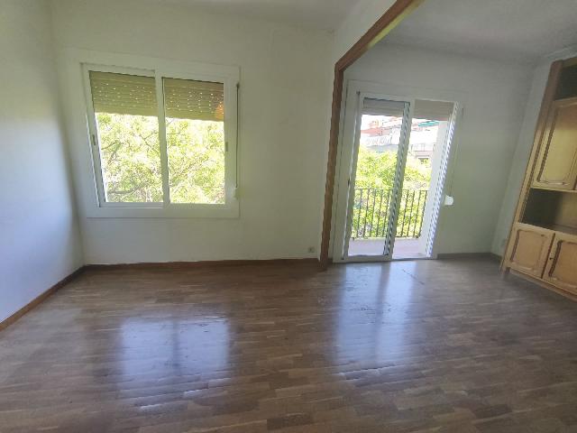 Imagen 14 Inmueble 303073 - Piso en venta en Barcelona / Gaiarre - Plaça de la Vidriera