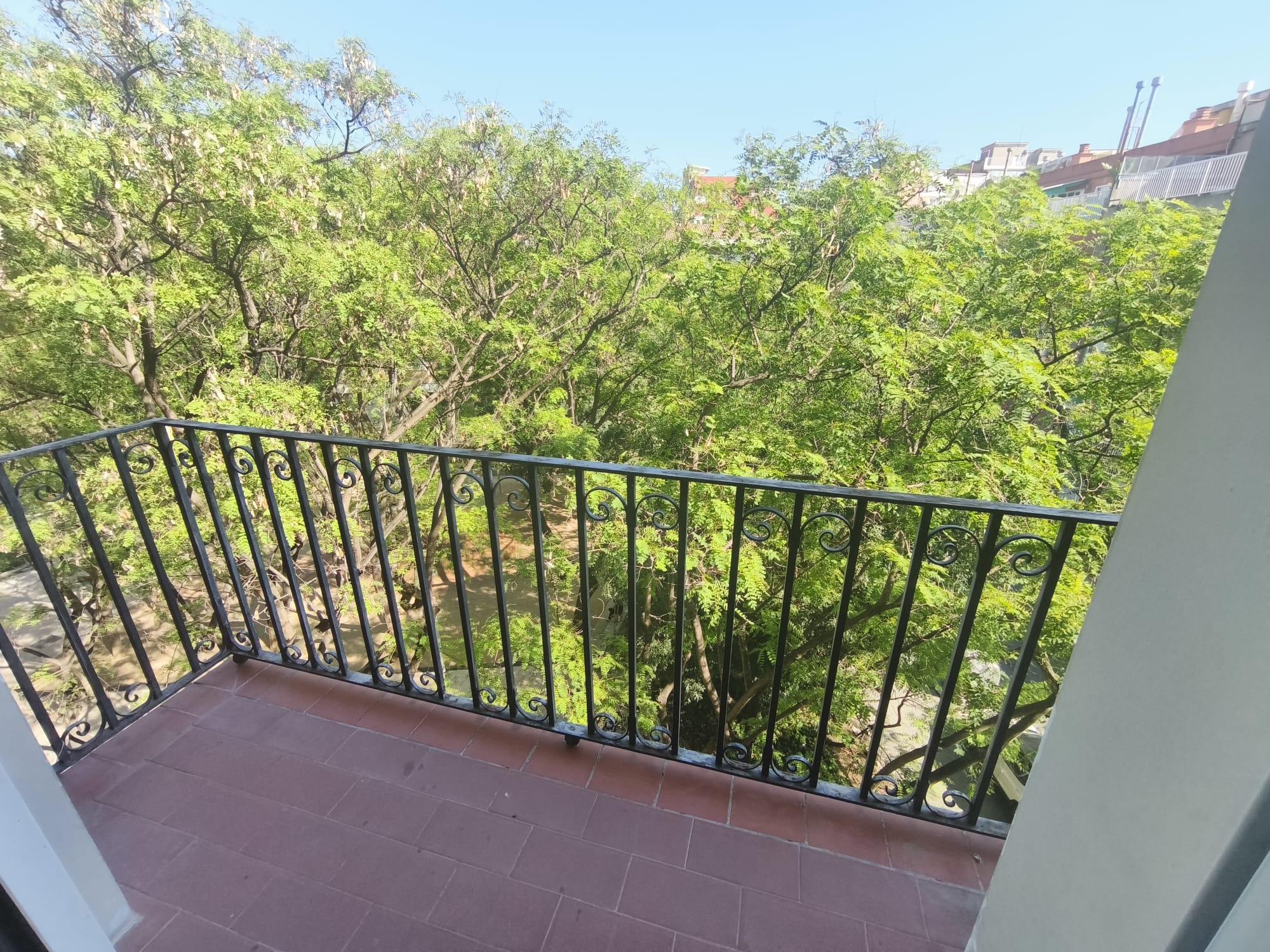 Imagen 2 Piso en venta en Barcelona / Gaiarre - Plaça de la Vidriera