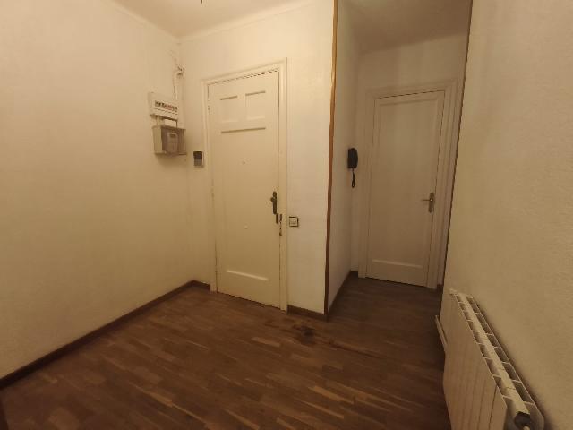 Imagen 21 Inmueble 303073 - Piso en venta en Barcelona / Gaiarre - Plaça de la Vidriera