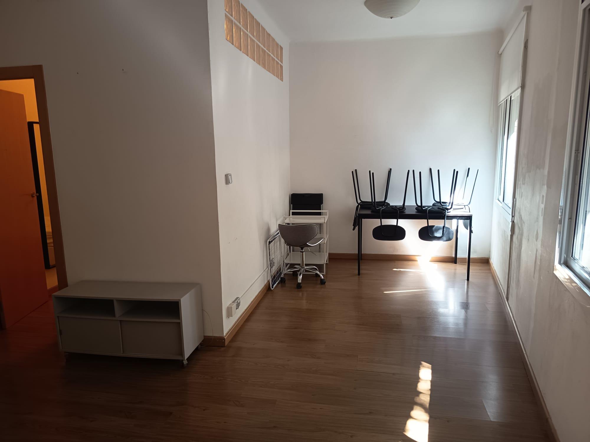 Imagen 2 Piso en venta en Barcelona / Gomis - Vallcarca
