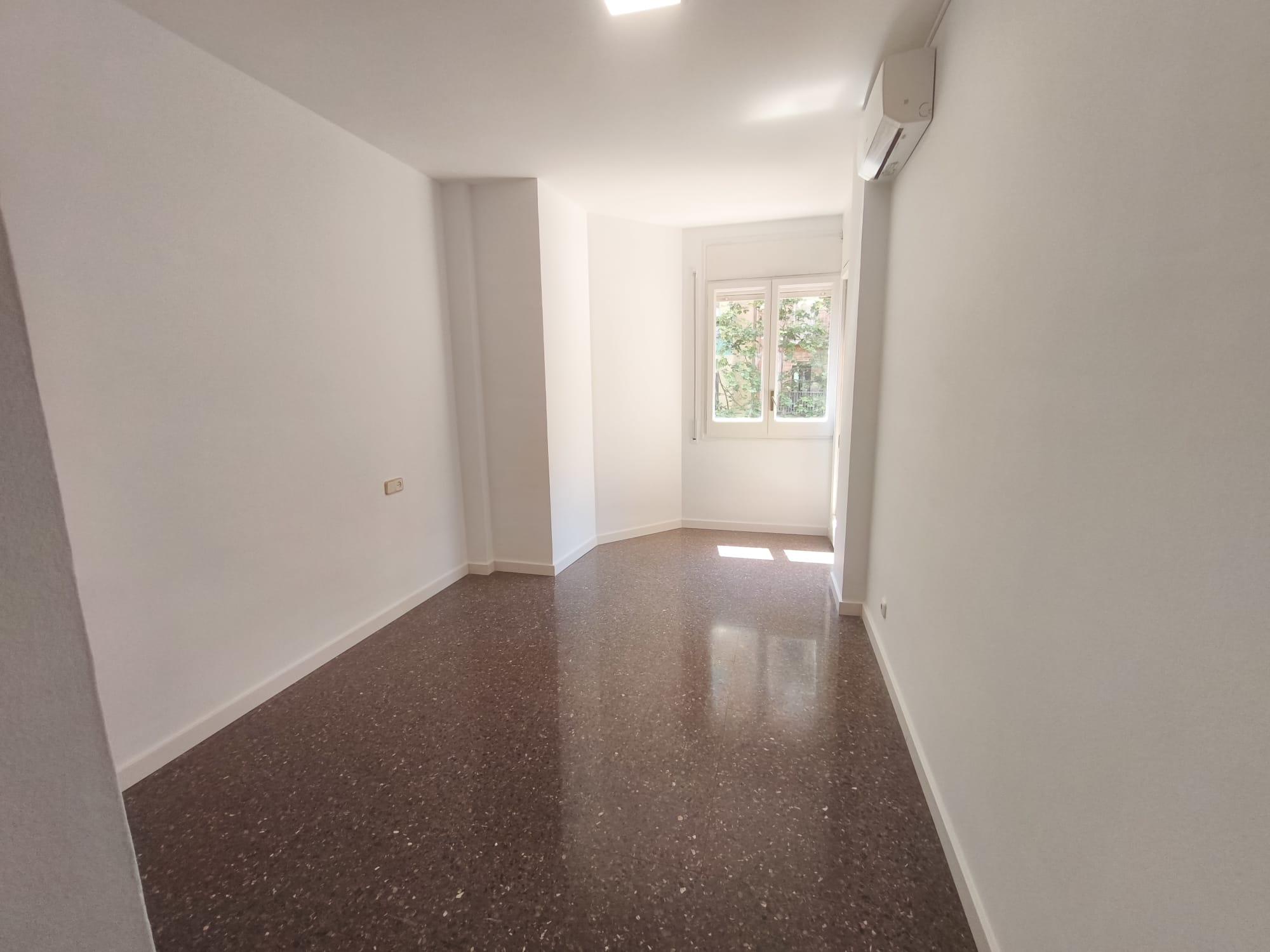 Imagen 12 Piso en venta en Barcelona / Rosselló - Cartagena