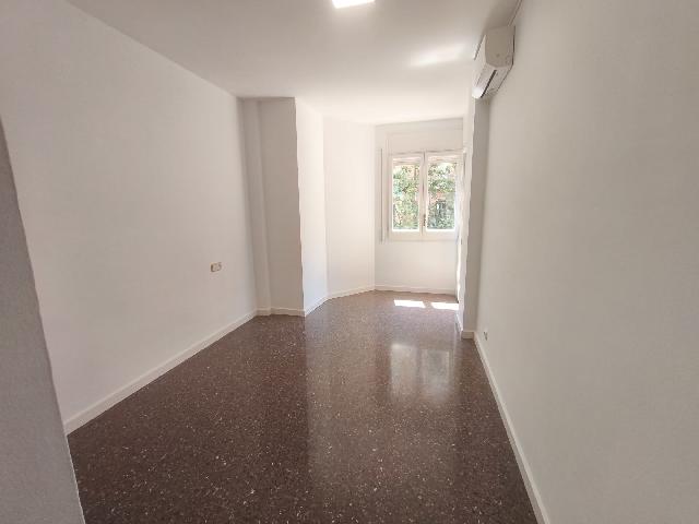 Imagen 12 Inmueble 303893 - Piso en venta en Barcelona / Rosselló - Cartagena