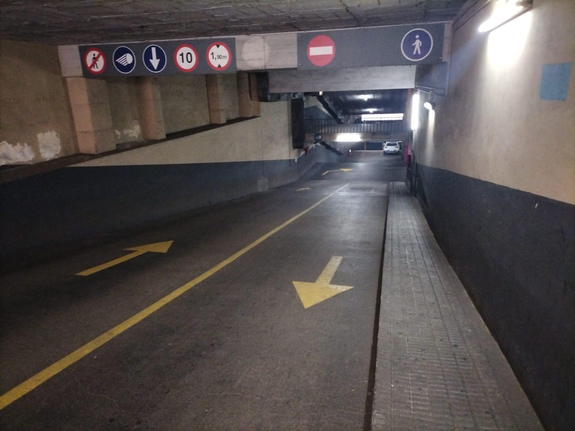 Imagen 4 Parking Coche en venta en Barcelona / València - Cartagena