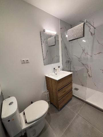 Imagen 8 Inmueble 304653 - Piso en venta en Barcelona / Sancliment - De la Cera