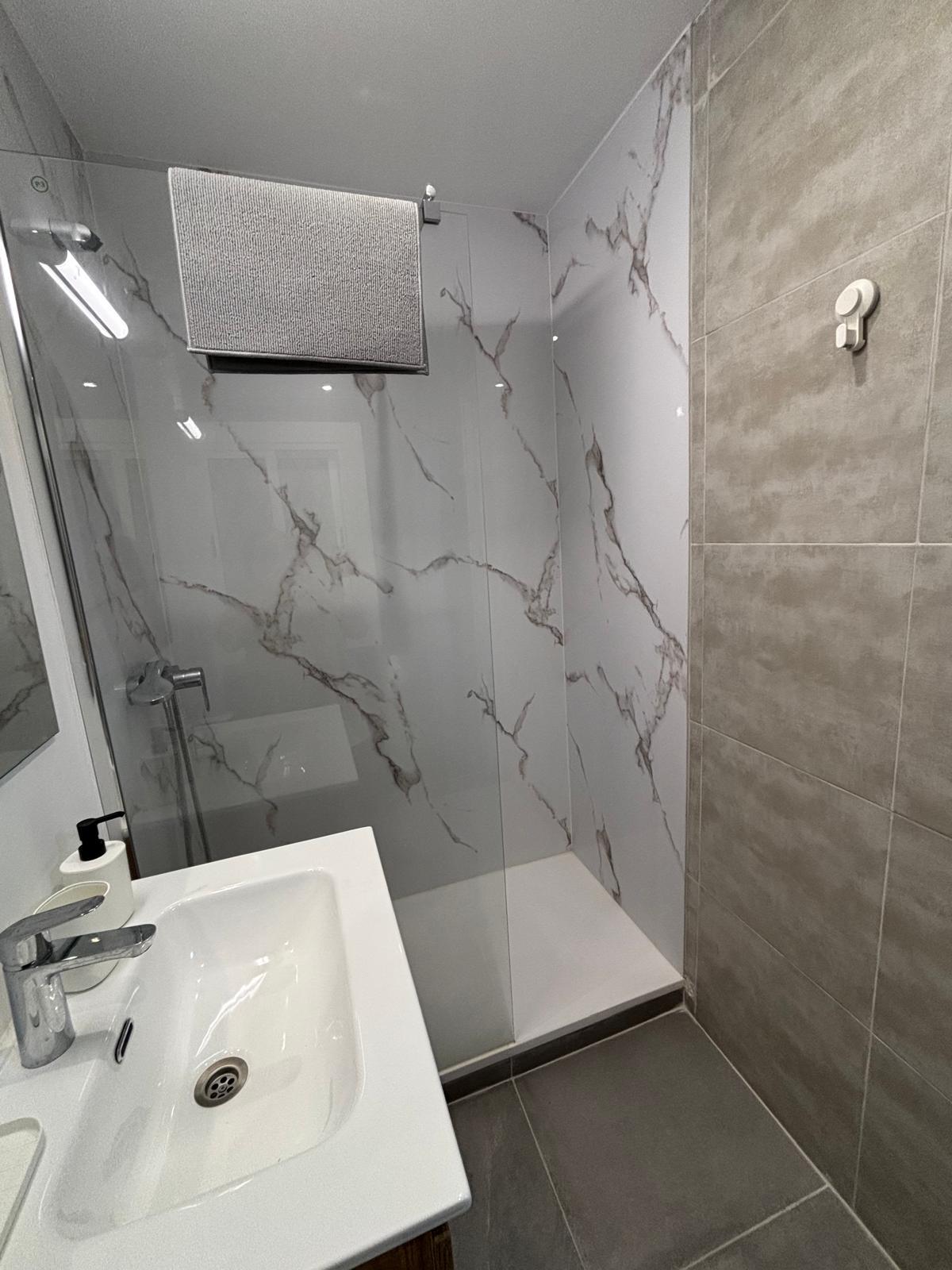 Imagen 4 Piso en venta en Barcelona / Sancliment - De la Cera