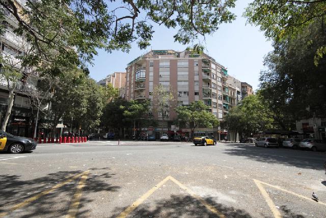 Imagen 38 Inmueble 304849 - Piso en venta en Barcelona / Rosselló - Castillejos