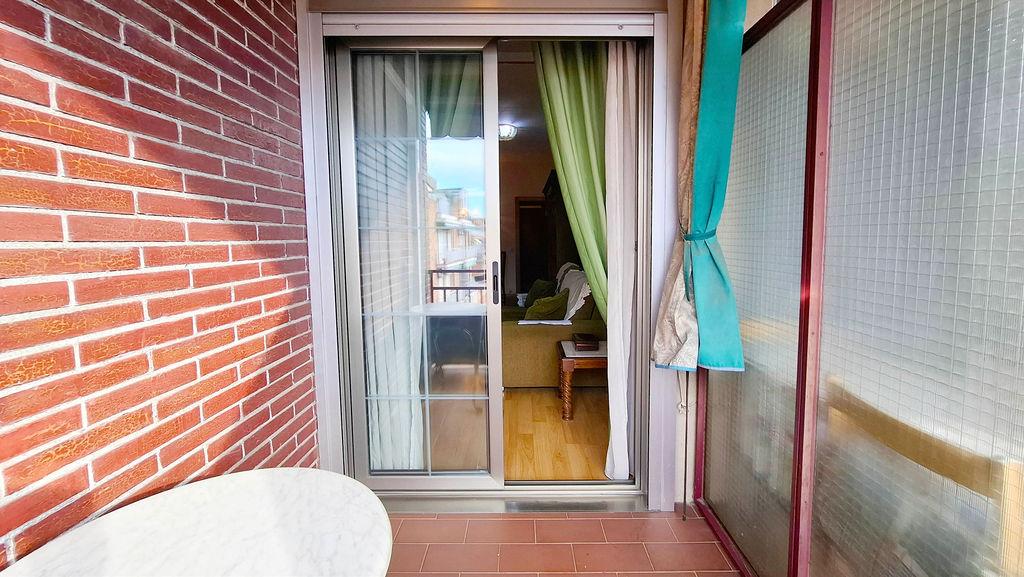 Imagen 3 Piso en venta en Barcelona / Degà Bahí - Rogent
