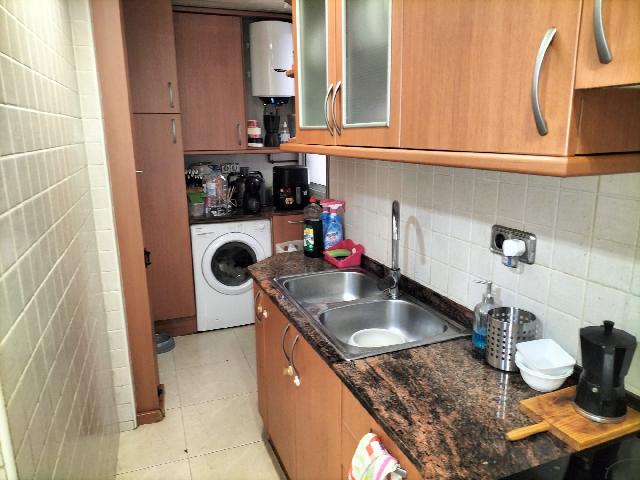 Imagen 4 Inmueble 305095 - Piso en venta en Hospitalet De Llobregat (L´) / Junto calle Santiago Apostol