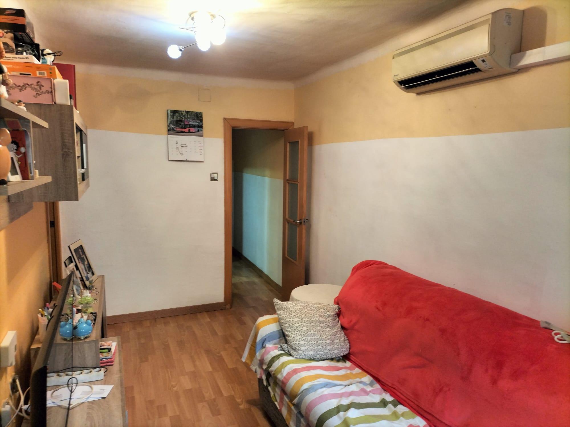Imagen 18 Piso en venta en Hospitalet De Llobregat L´ / Junto calle Santiago Apostol