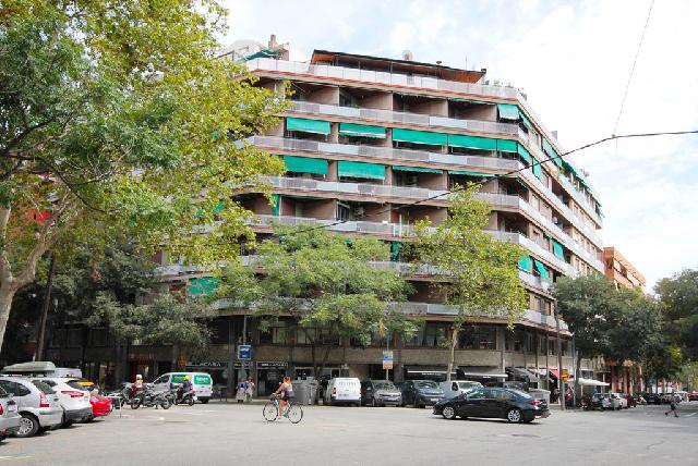 Imagen 30 Inmueble 305295 - Piso en venta en Barcelona / València - Lepant