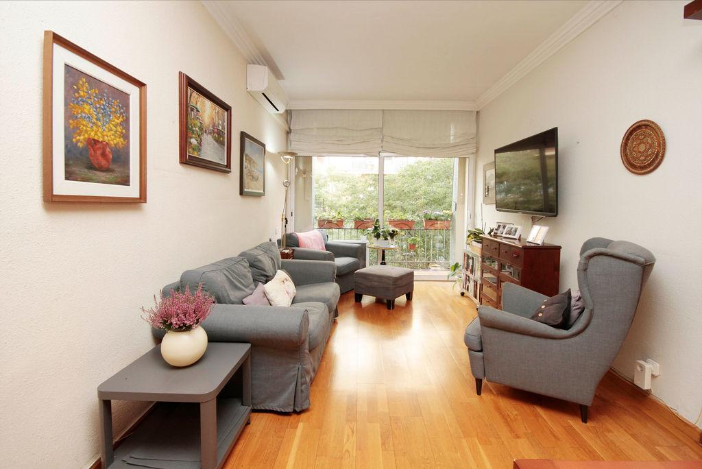 Imagen 2 Piso en venta en Barcelona / Sepúlveda - Rocafort