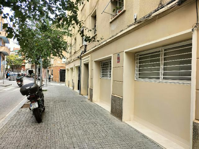 Imagen 16 Inmueble 306332 - Local Comercial en venta en Barcelona / Garrotxa - Plaça Maragall