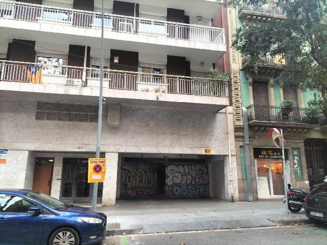 Imagen 5 Inmueble 306708 - Parking Coche en venta en Barcelona / Roger de Flor - Diputació