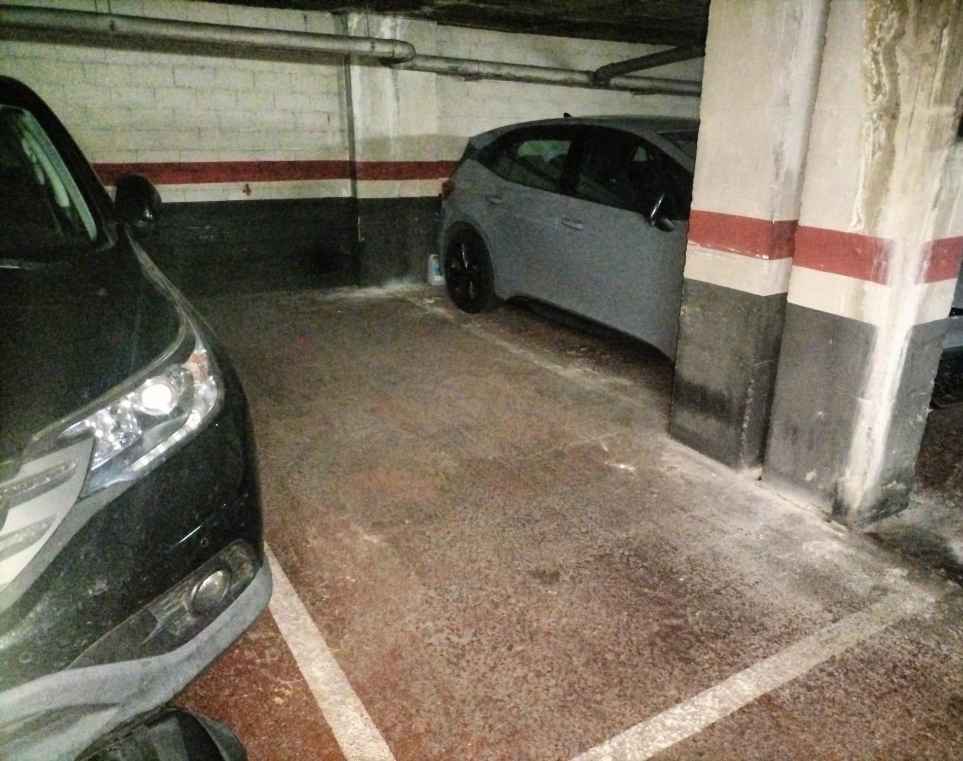 Imagen 2 Parking Coche en venta en Barcelona / Roger de Flor - Diputació