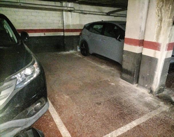 Imagen 2 Inmueble 306708 - Parking Coche en venta en Barcelona / Roger de Flor - Diputació