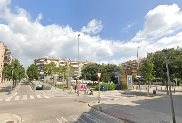 Imagen 3 Inmueble 246146 - Local Comercial en venta en Terrassa / Junto Plaça 1er de Maig