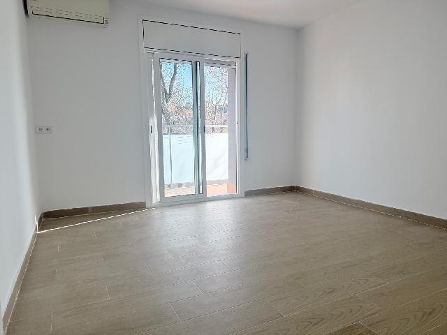 Imagen 6 Inmueble 297365 - Piso en venta en Terrassa / A lado de la oficina del Soc