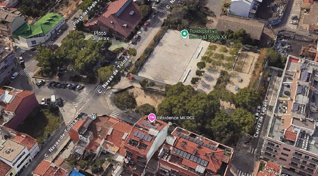Imagen 2 Inmueble 297555 - Casa Adosada en venta en Terrassa / Junto plaça segle xx