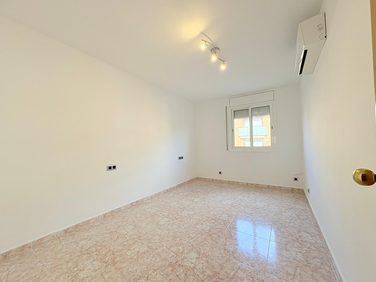 Imagen 18 Piso en venta en Terrassa / A 5 minutos Estacio Renfe Est