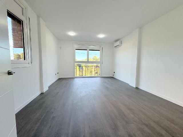Imagen 16 Inmueble 298819 - Dúplex en venta en Terrassa / Adosado a estrenar en Can Palet de Vistalegre