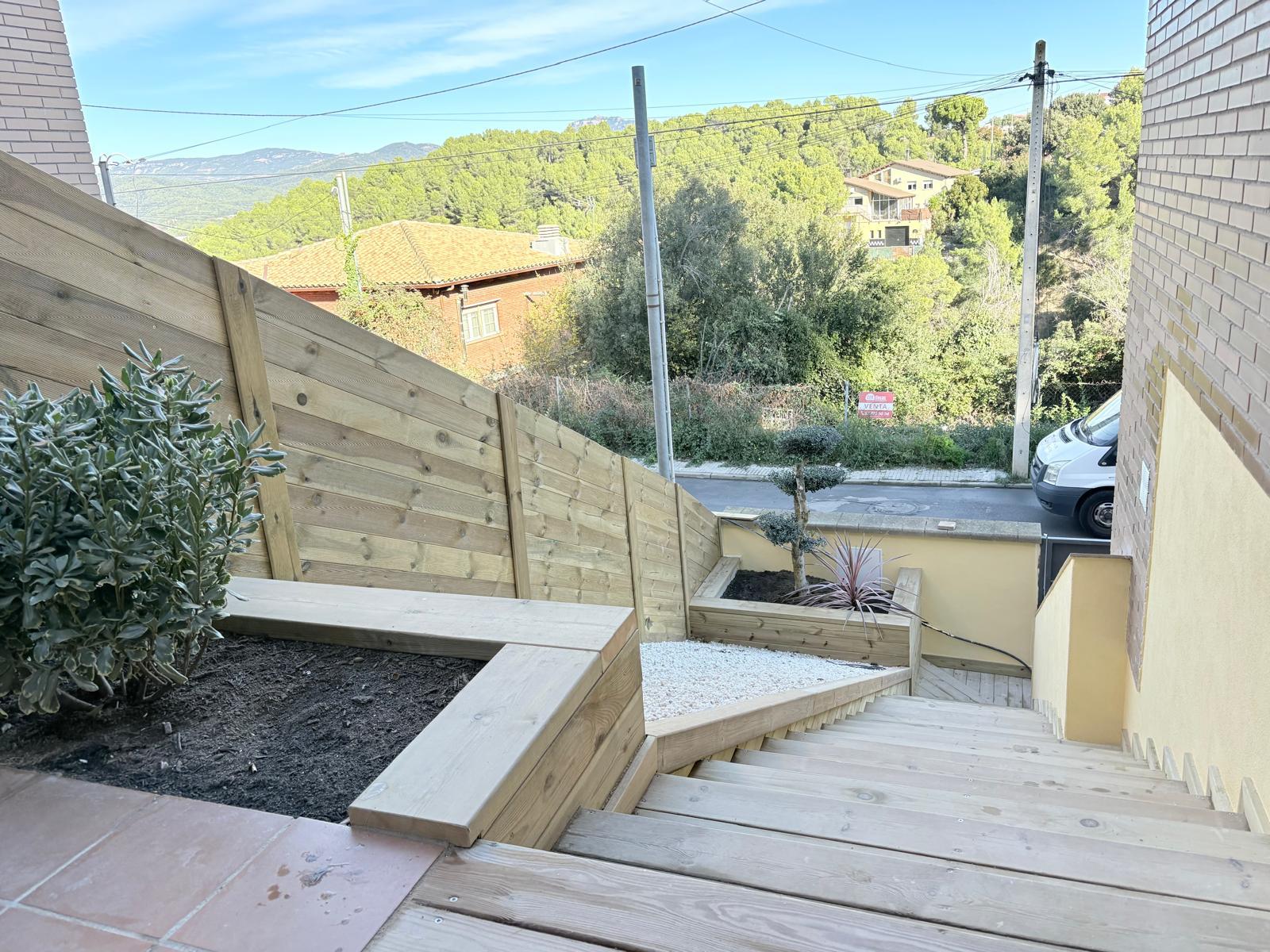 Imagen 1 Casa Adosada en venta en Terrassa / Casa adosada a estrenar en Can Palet de Vistalegre