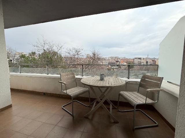 Imagen 2 Inmueble 299378 - Piso en venta en Terrassa / Junto al  Parc de Vallparadís
