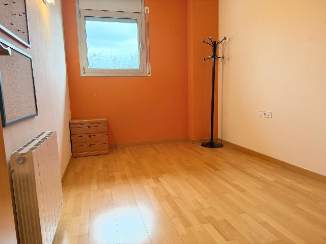 Imagen 13 Inmueble 299378 - Piso en venta en Terrassa / Junto al  Parc de Vallparadís