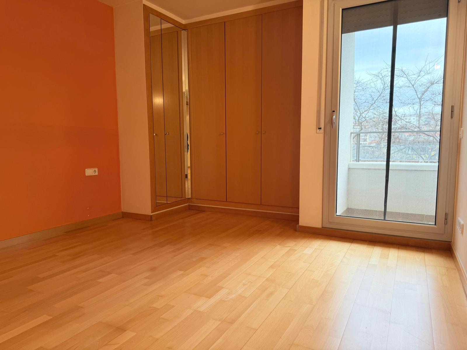 Imagen 19 Piso en venta en Terrassa / Junto al  Parc de Vallparadís