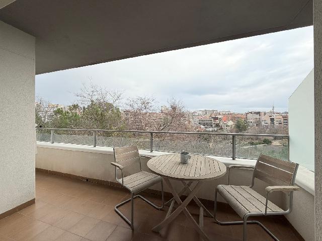 Imagen 1 Inmueble 299378 - Piso en venta en Terrassa / Junto al  Parc de Vallparadís