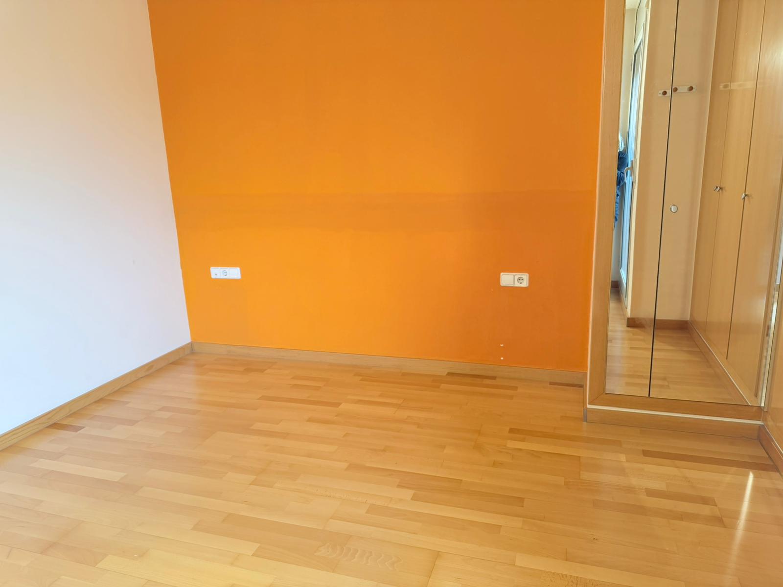 Imagen 21 Piso en venta en Terrassa / Junto al  Parc de Vallparadís