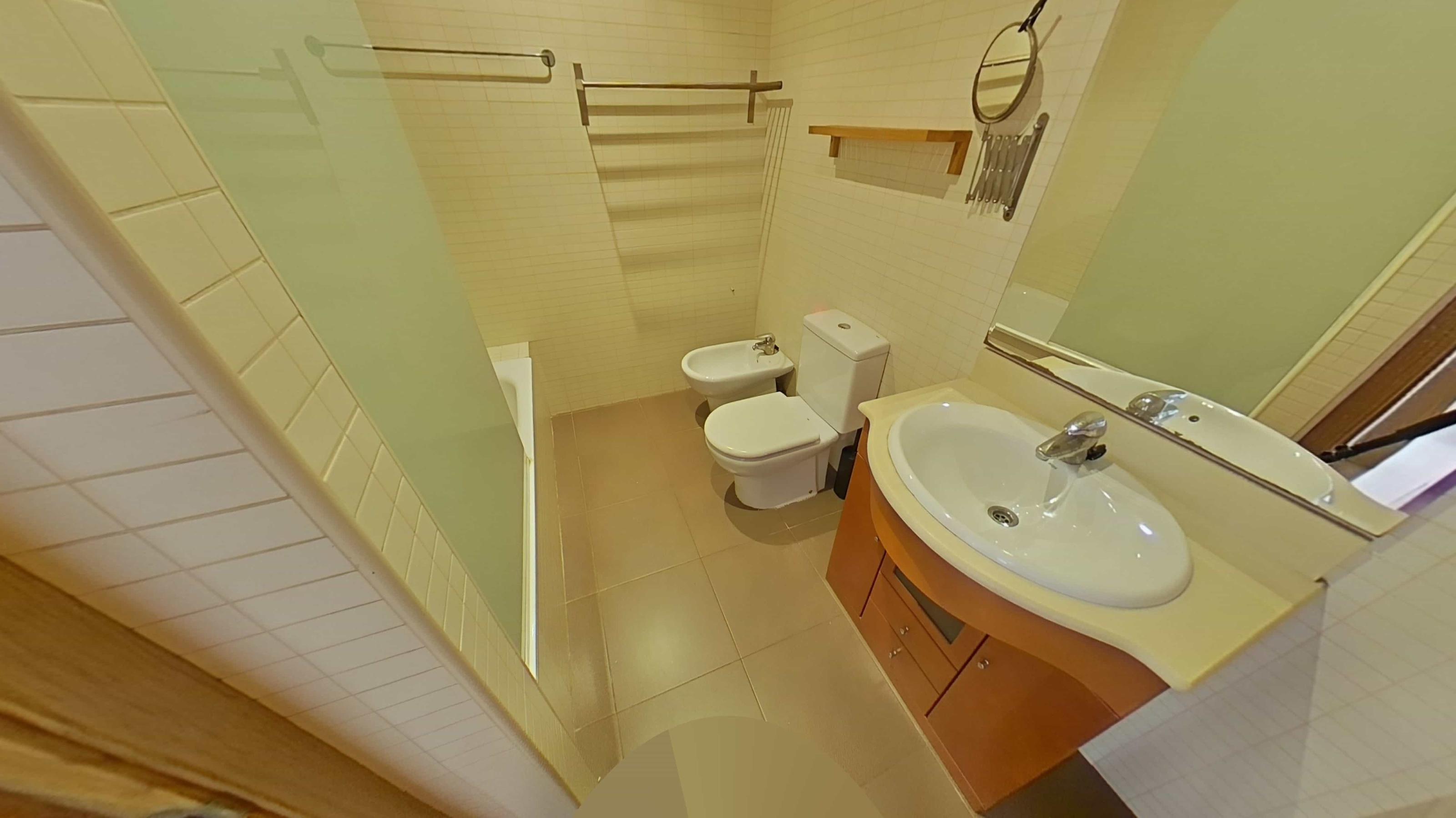 Imagen 29 Piso en venta en Terrassa / A 5 minutos Parc de Vallparadís