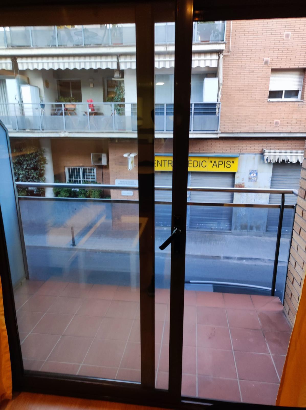 Imagen 8 Piso en venta en Terrassa / A 5 minutos Parc de Vallparadís
