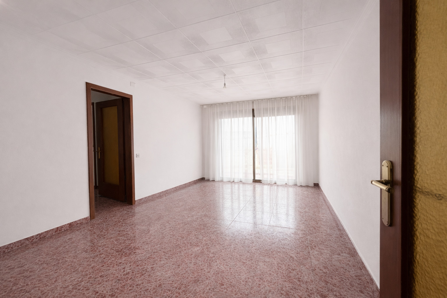 Imagen 1 Piso en venta en Terrassa / Junto Avinguda del Vallès y N-150