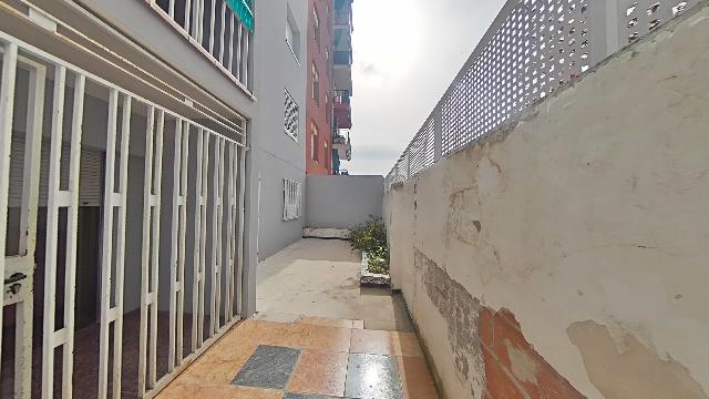Imagen 12 Inmueble 299915 - Piso en venta en Terrassa / Junto Avinguda del Vallès y N-150