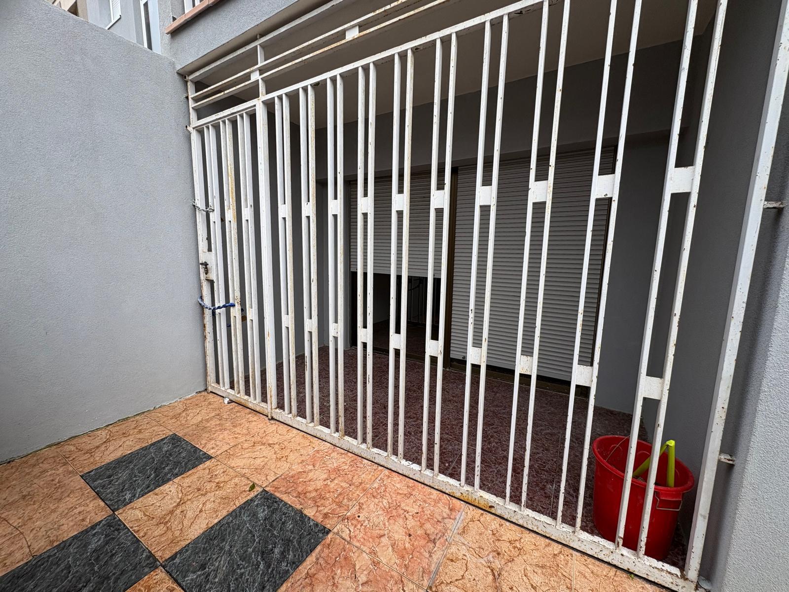 Imagen 15 Piso en venta en Terrassa / Junto Avinguda del Vallès y N-150