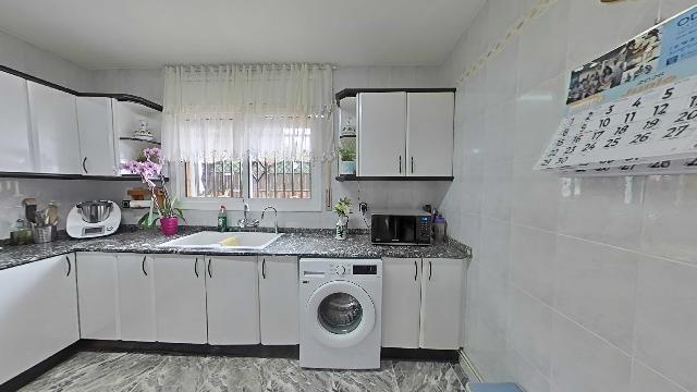 Imagen 30 Inmueble 300053 - Casa Aislada en venta en Terrassa / A escasos minutos de Carrefour Vallès