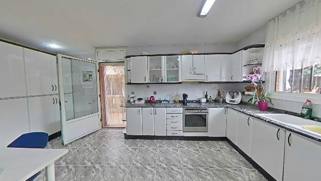 Imagen 34 Inmueble 300053 - Casa Aislada en venta en Terrassa / A escasos minutos de Carrefour Vallès