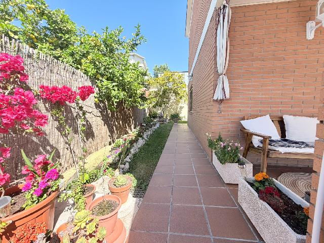 Imagen 29 Inmueble 300053 - Casa Aislada en venta en Terrassa / A escasos minutos de Carrefour Vallès