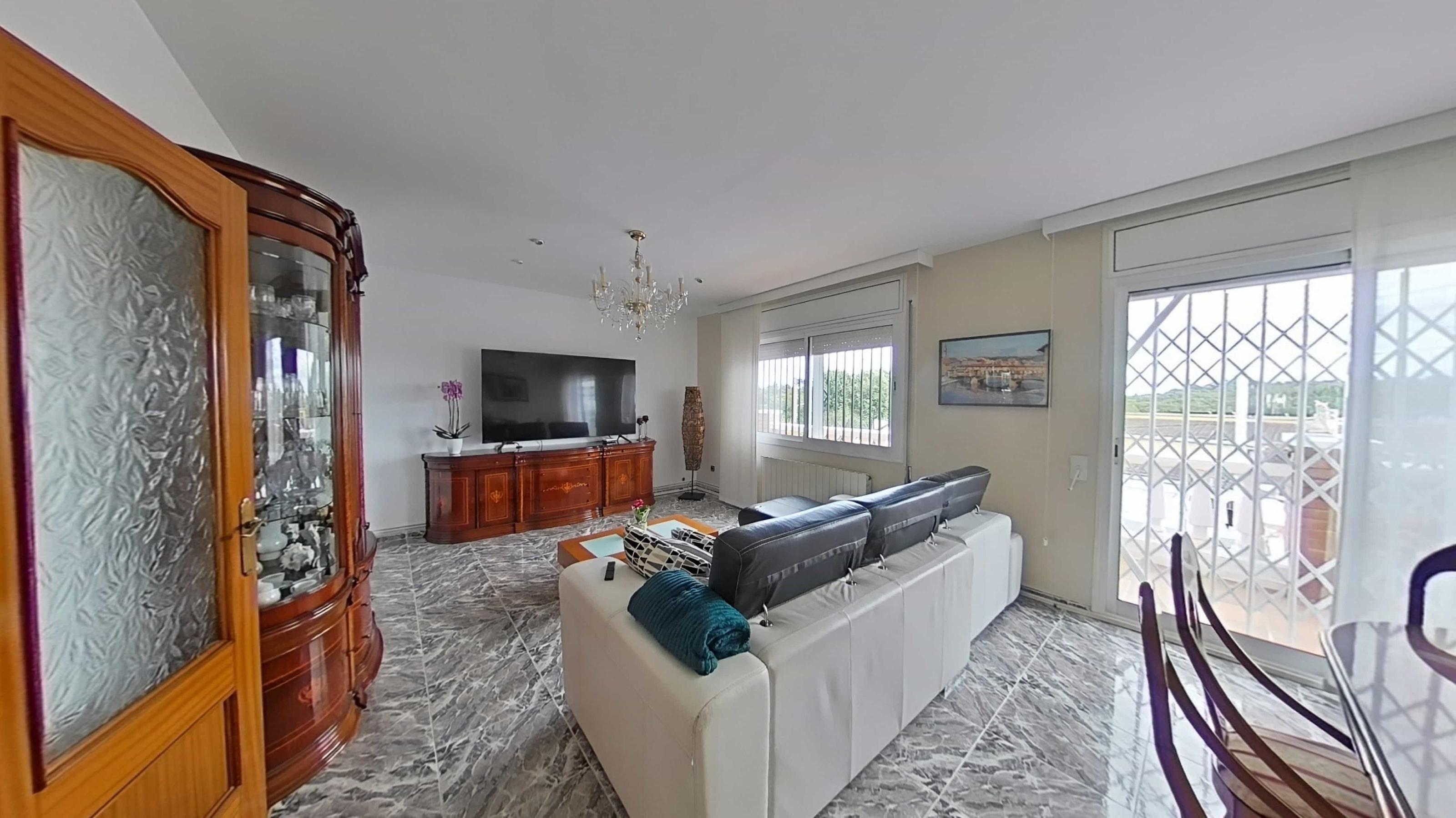 Imagen 22 Casa Aislada en venta en Terrassa / A escasos minutos de Carrefour Vallès