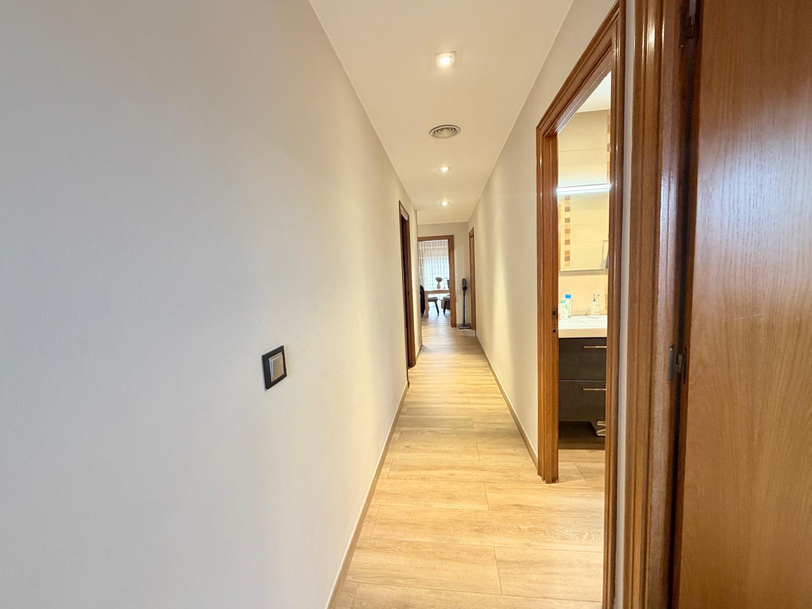 Imagen 14 Piso en venta en Terrassa / A 10 minutos a pie Estación Renfe Est