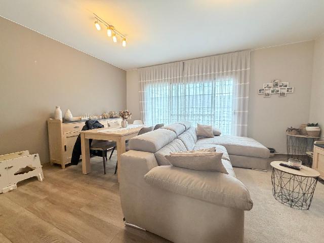 Imagen 2 Inmueble 300207 - Piso en venta en Terrassa / A 10 minutos a pie Estación Renfe Est