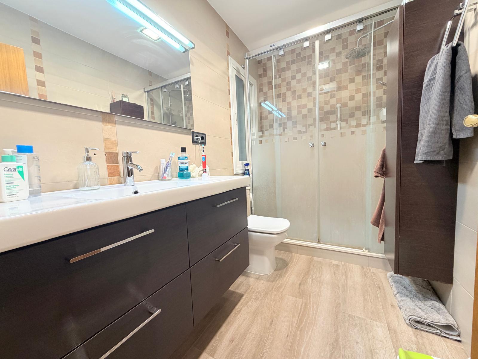 Imagen 15 Piso en venta en Terrassa / A 10 minutos a pie Estación Renfe Est