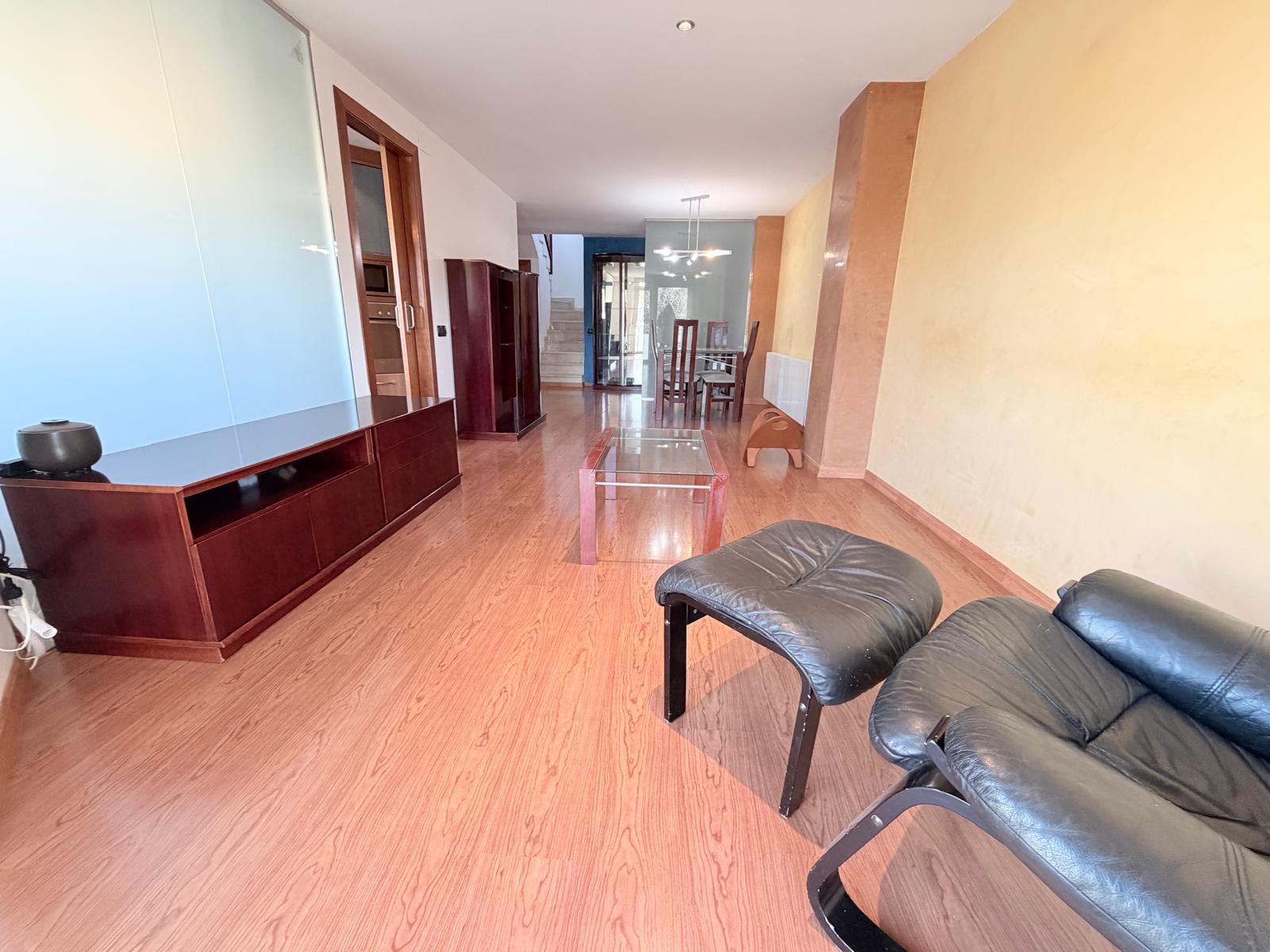 Imagen 4 Dúplex en venta en Terrassa / Muy cerca enlace B-40 y Ronda Ponent