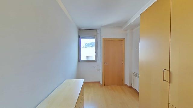 Imagen 4 Inmueble 300341 - Piso en venta en Terrassa / Al lado del Parc Vallparadís