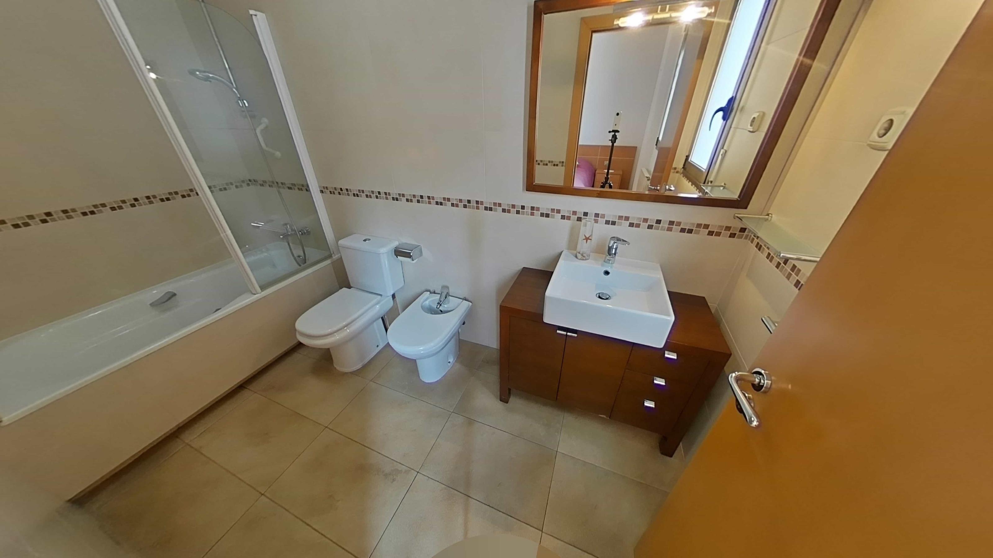 Imagen 32 Piso en venta en Terrassa / Al lado del Parc Vallparadís